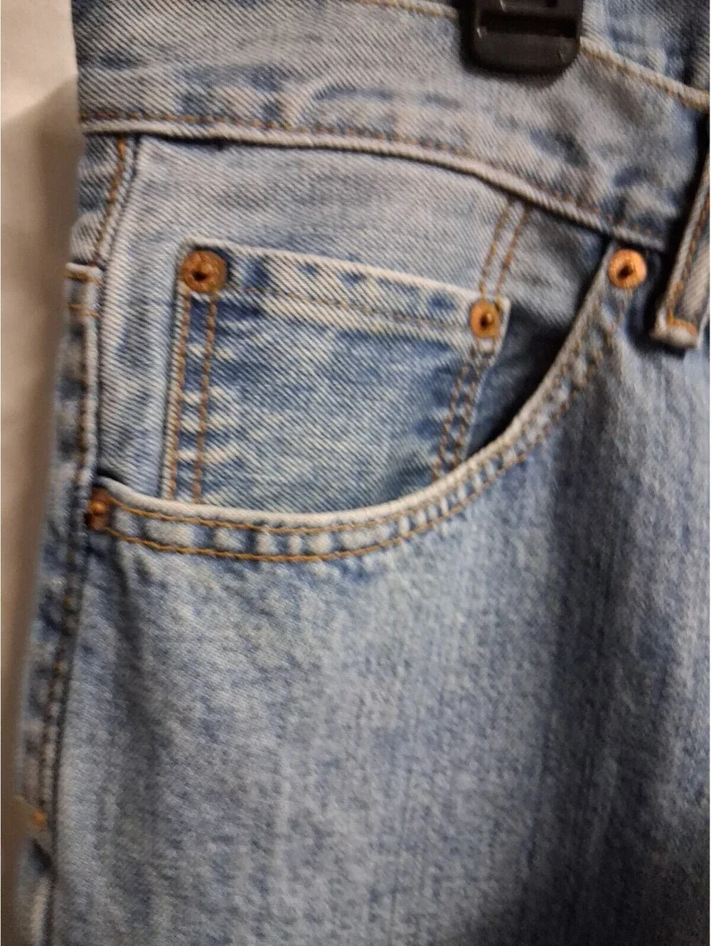 Levi's 550 Mens Jeans 36x30 Blue Cotton Denim Relaxed Fit Straight Stonewash G2